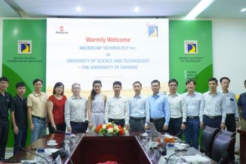 Công ty Microchip Technology trao đổi về hợp tác và tài trợ với Trường Đại học Bách khoa, Đại học Đà Nẵng
