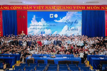 Khoa Điện tử Viễn thông rộn ràng tổ chức Ngày hội Tân sinh viên 2025 – “ETE Say Hi”
