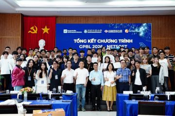 Đẩy mạnh đào tạo gắn với thực tiễn: Sinh viên Trường Đại học Bách khoa, Đại học Đà Nẵng cùng sinh viên quốc tế thực hiện dự án IoT và Netsoft Đẩy mạnh đào tạo gắn với thực tiễn: Sinh viên Trường Đại học Bách khoa, Đại học Đà Nẵng cùng sinh viên quốc tế thực hiện dự án IoT và Netsoft